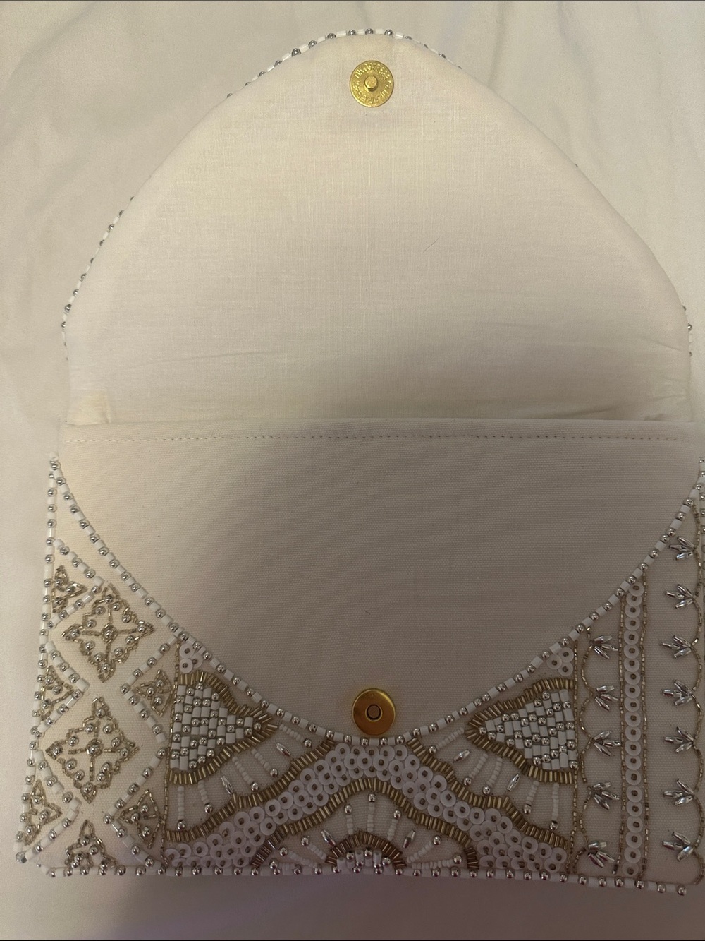 Lulu's White Beaded Evening Clutch - Picture 3 of 4
